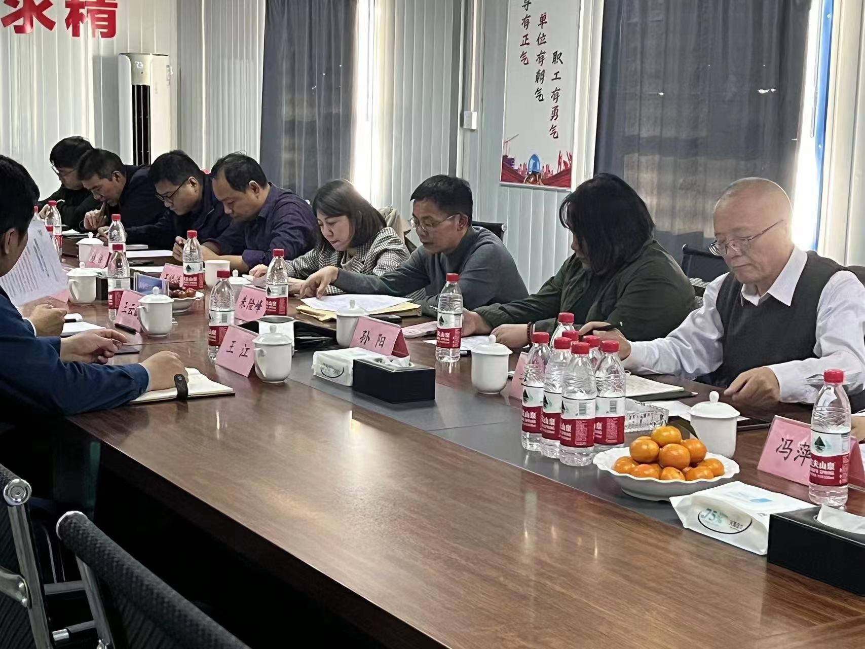 ���ҷ�չ�ĸ�ί���շ�һ��ݰ���½�Z6������ʱ ����������Ȼ��ʹ�����